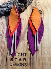 Load image into Gallery viewer, Leather feather earrings
