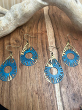 Load image into Gallery viewer, Teal Drops
