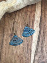 Load image into Gallery viewer, Blue Fans
