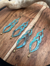 Load image into Gallery viewer, Triple Marquise Leaf
